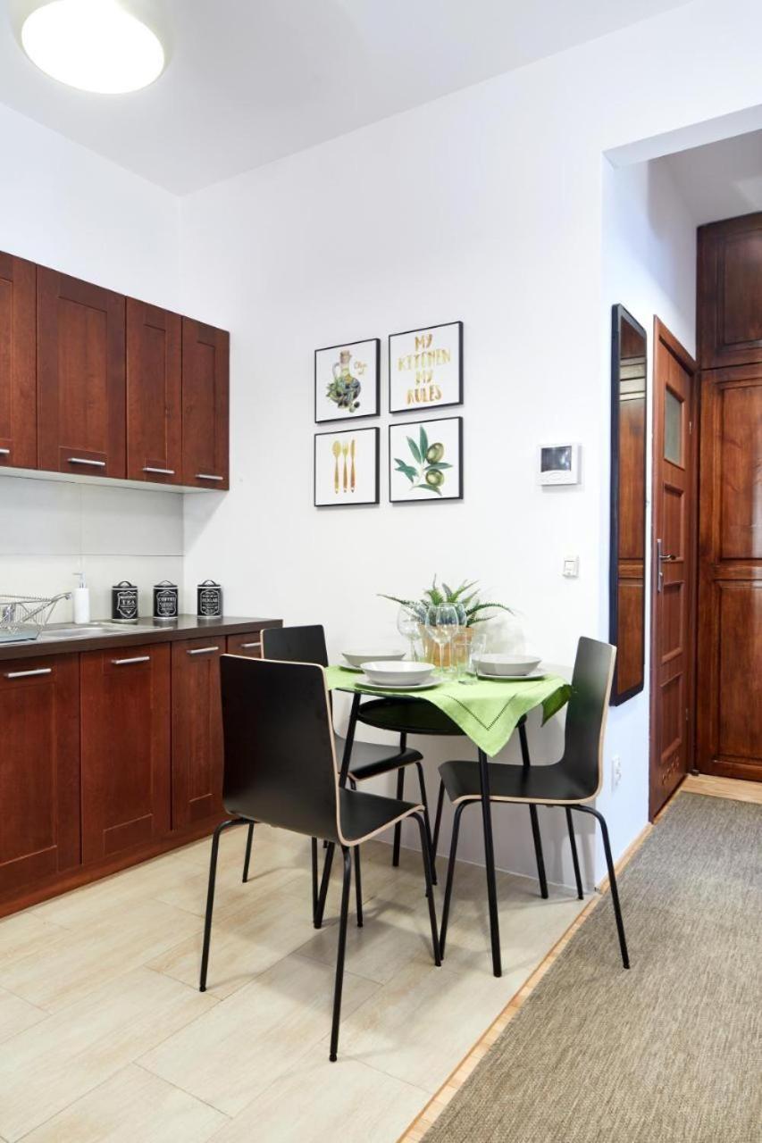 Apartamento Modern Zoliborz Lux Near Center With Parking And Garden Varsovia